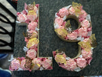 Load image into Gallery viewer, Vanilla Cupcakes
