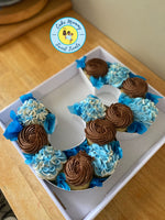 Load image into Gallery viewer, Butter Vanilla Cupcakes
