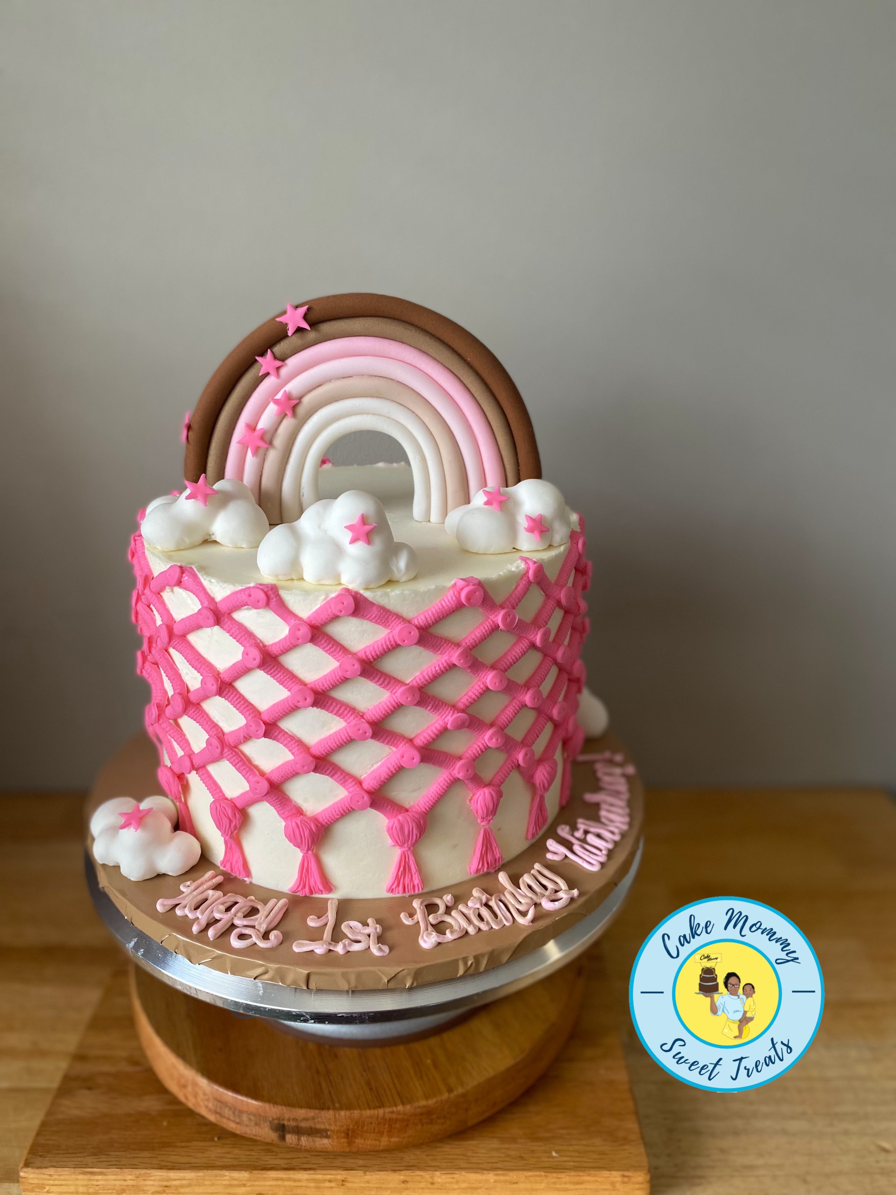 Specialty Round Cakes