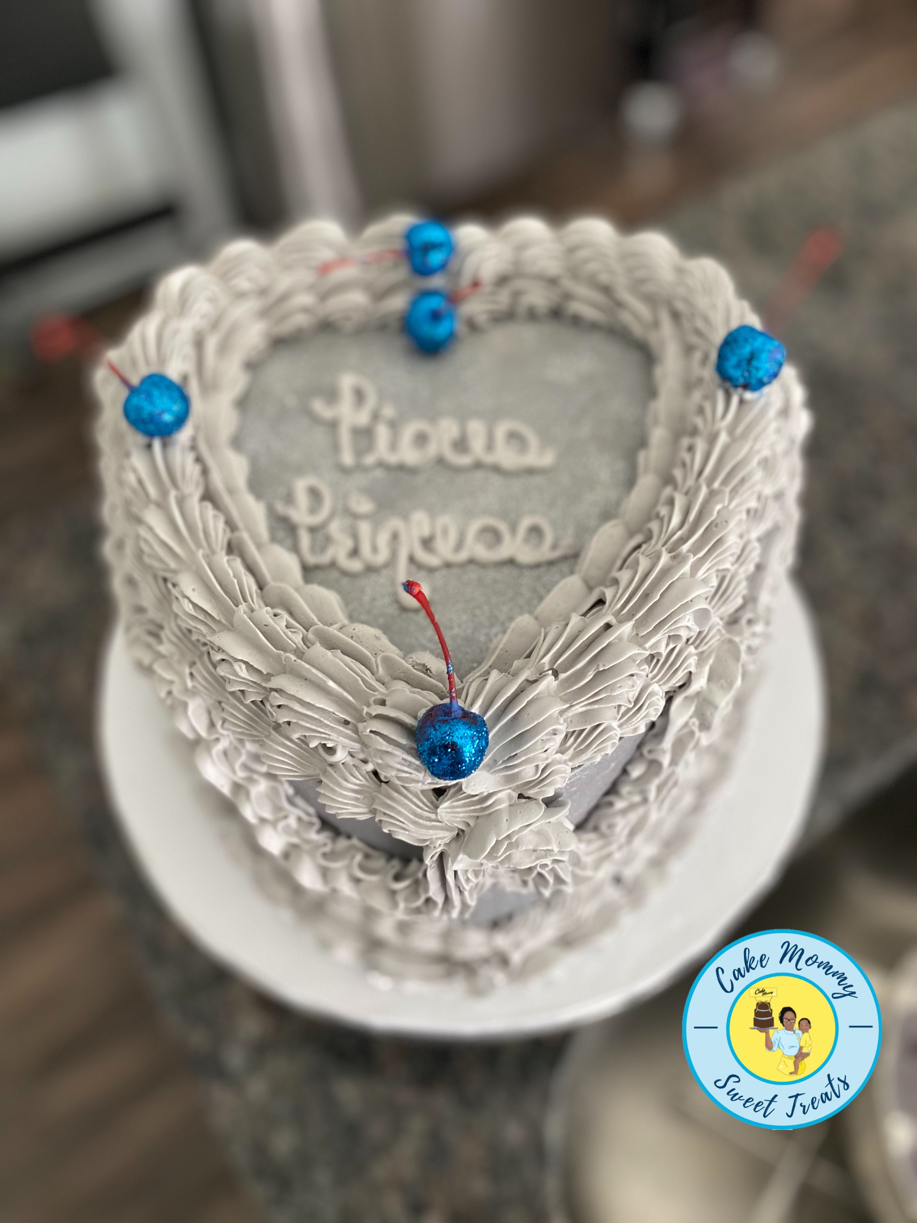 Specialty Round Cakes