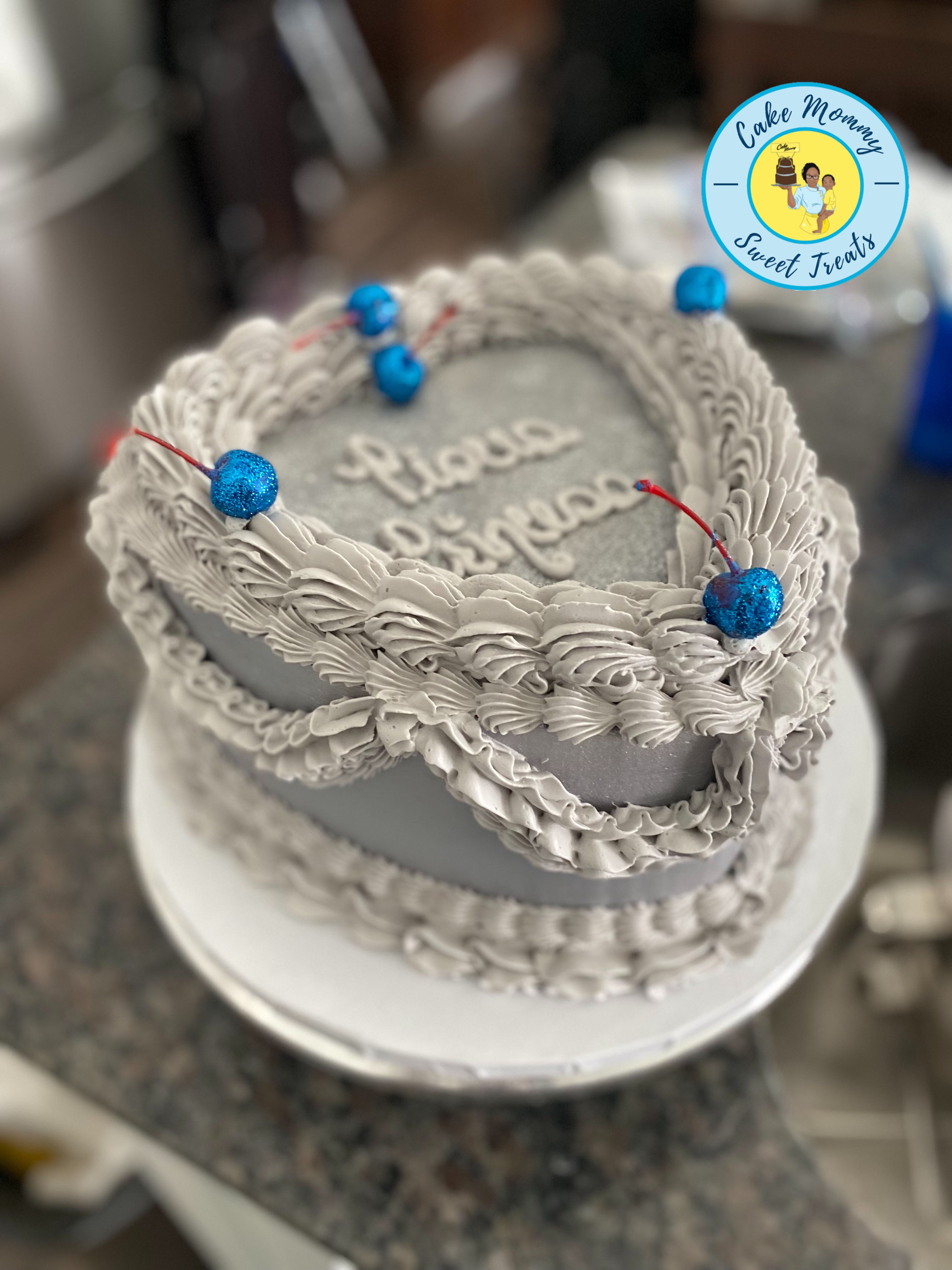 Specialty Round Cakes