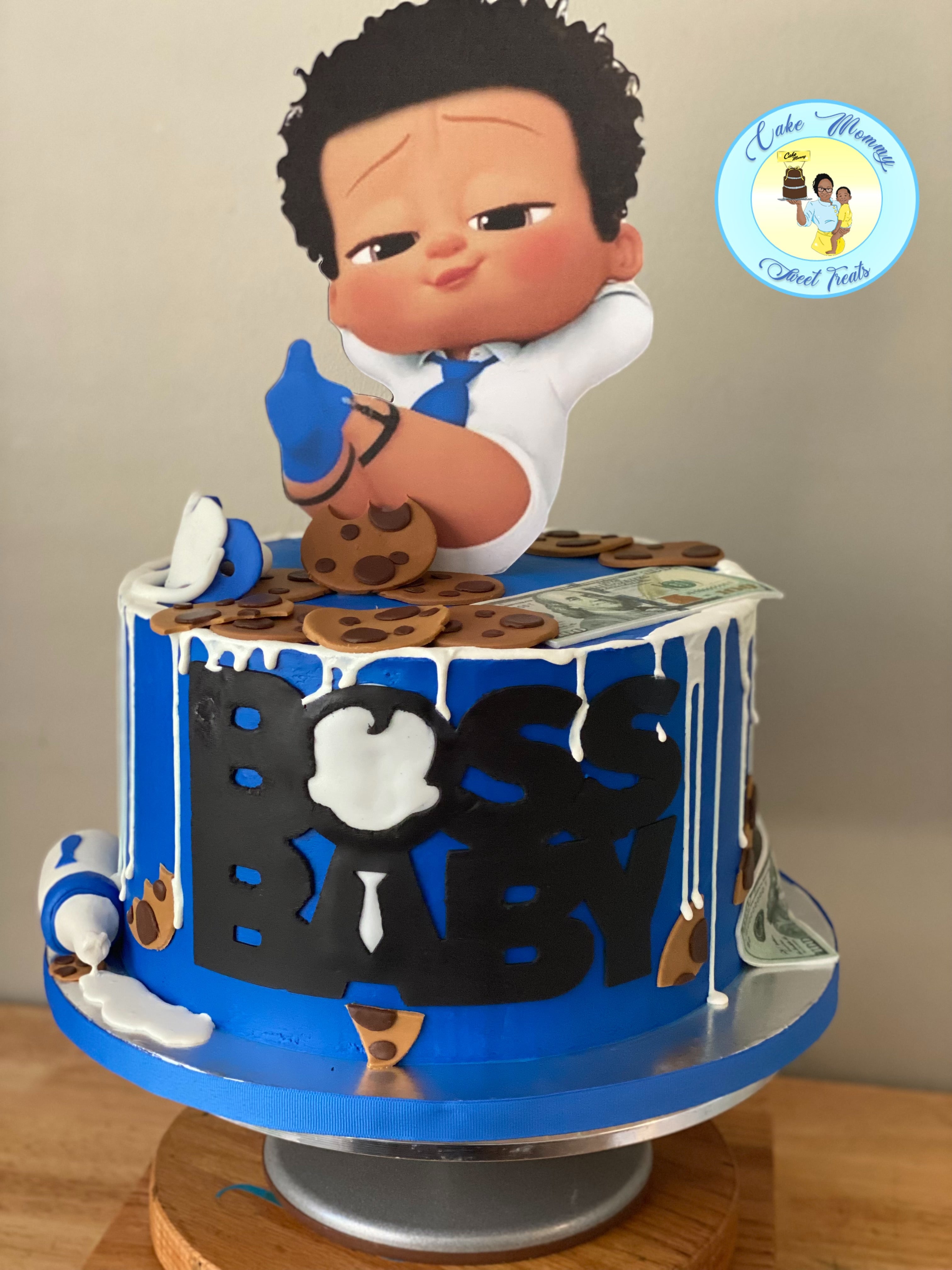 Specialty Round Cakes