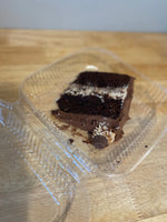 Load image into Gallery viewer, Peanut Butter Cup Cake
