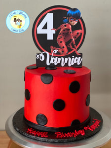 Specialty Round Cakes
