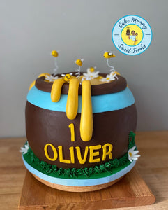 Specialty Round Cakes