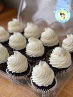 Load image into Gallery viewer, Chocolate Cupcakes
