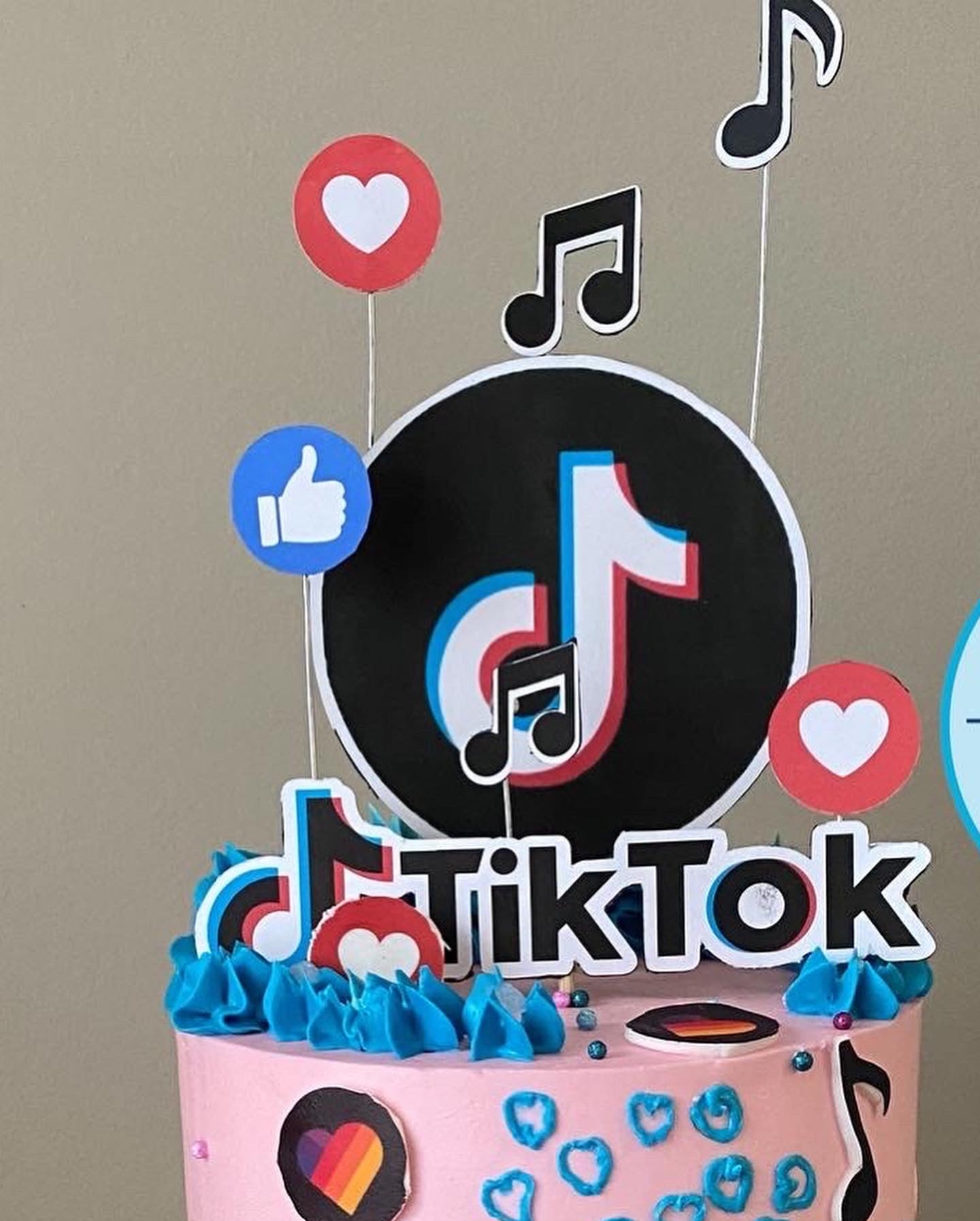 Paper Cake Toppers